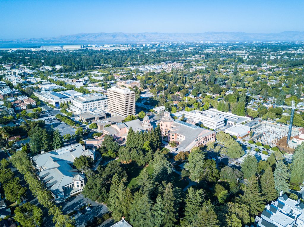 Almaden Valley Real Estate close to Silicon Valley